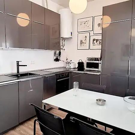 Florit Flats - The Canovas Apartment Valencia Bagian luar foto