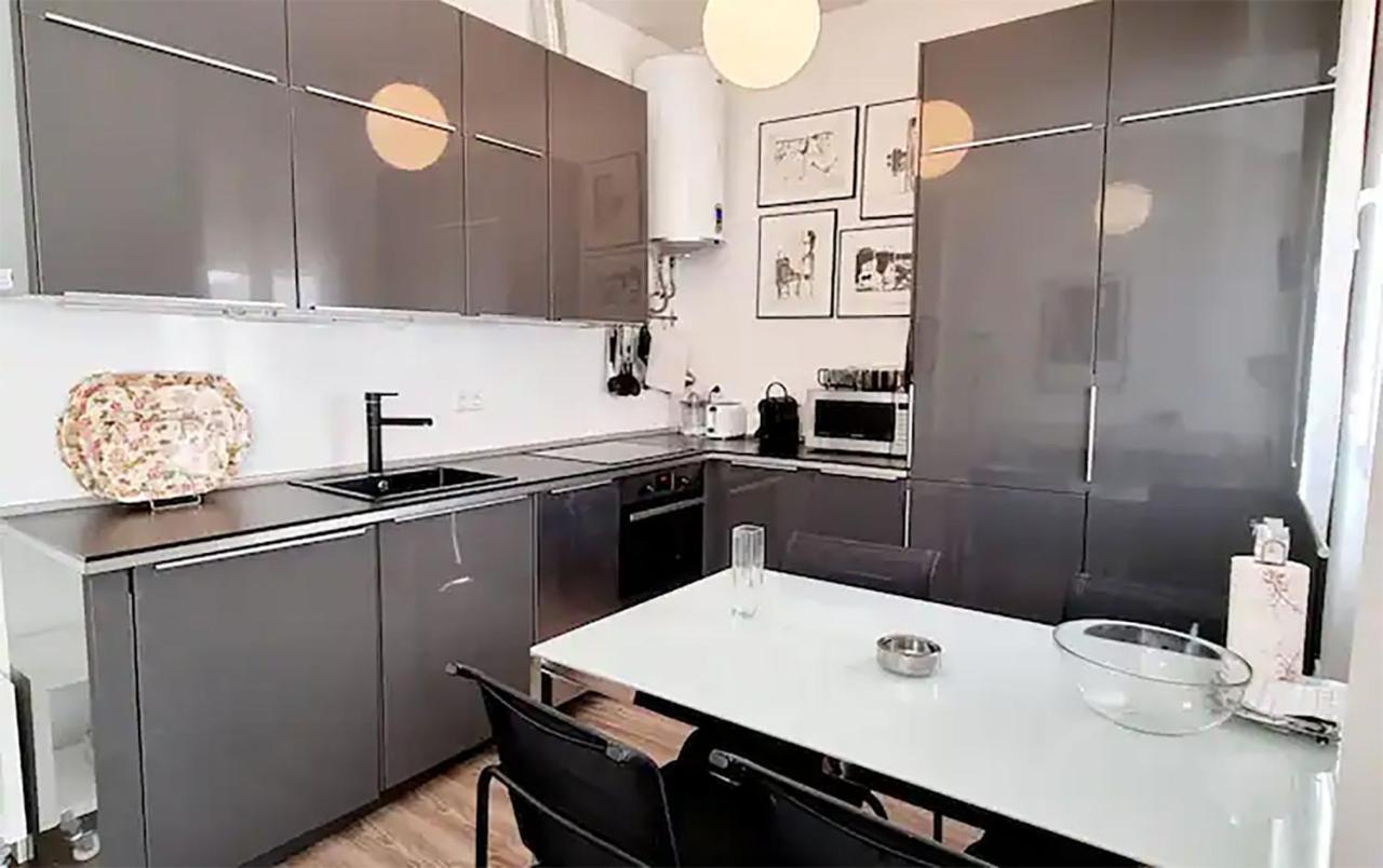 Florit Flats - The Canovas Apartment Valencia Bagian luar foto